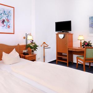 Kamer met een King Size Bed